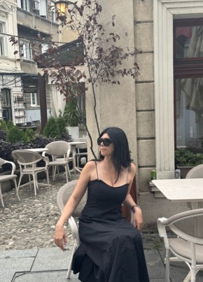 Nina, 42, Serbia, Belgrade