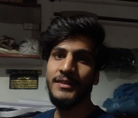 Wasif, 18 лет, لاہور