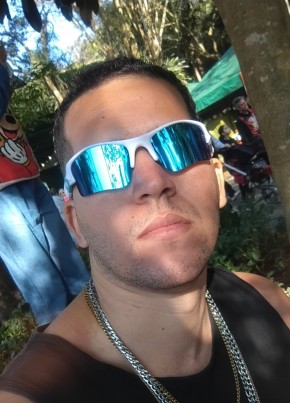Matheus из São José dos Campos 30 лет