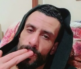 ماندو, 39, Banha
