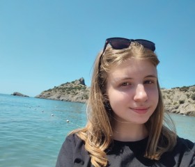 Lina, 21, Orestiada