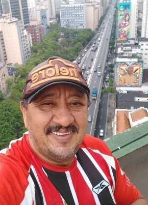 Silva, 57, República Federativa do Brasil, Campina Grande