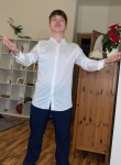 Anatoliy, 19, Izhevsk