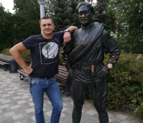 Gleb, 51, Volgograd