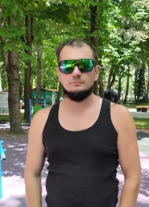 Igor, 35, Russia, Simferopol