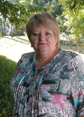 Вера, 64, Россия, Новосиль