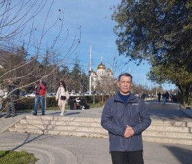 Aleksandr, 51, Sokhumi