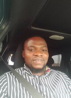 Solomon, 36, Ghana, Accra