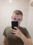Sergey, 20  , Kupavna