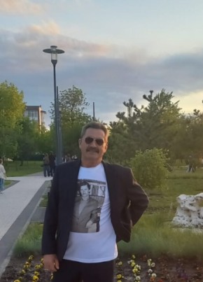 Владимир из Таганрога 63 года