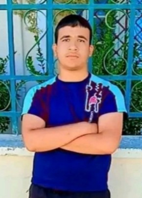 جهاد из Tébessa 21 год