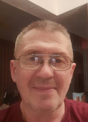 Игорь, 65, Россия, Березники