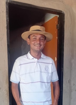 Fabiano Souza из Cristalina 33 года