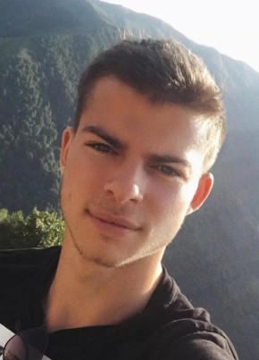 Андрей, 20, Россия, Ялуторовск