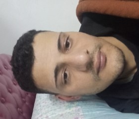 اسامه, 38, Cairo