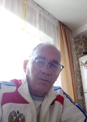 Рашидт из Красноярска 65 лет