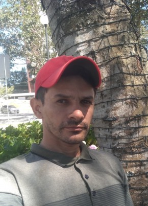 Eduardo, 35, República Federativa do Brasil, Brasília