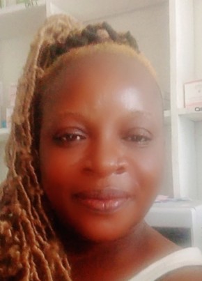 Rowana Binda, 40, Liberia, Monrovia