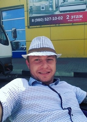 Алексей, 30, Россия, Губкин