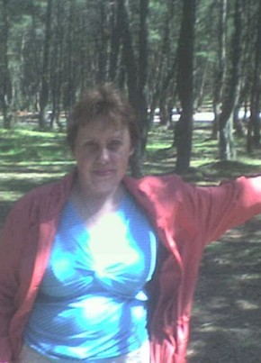 Людмила, 70, Россия, Калининград