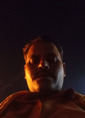 Anawat Ansari, 37, India, Calcutta