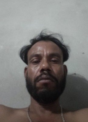 Unknown, 18, বাংলাদেশ, ঢাকা