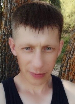 Максим, 32, Россия, Чистополь