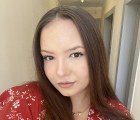 Kseniya, 20, Moscow