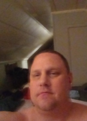 Troy, 42, United States of America, Cuyahoga Falls