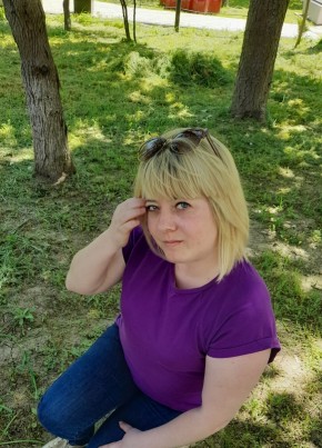 Оленька, 29, Россия, Севастополь