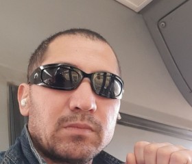 Tvoy, 45, Saint Petersburg