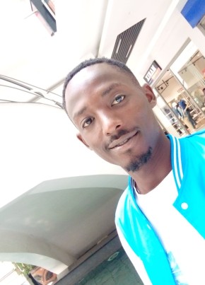 Obash, 27, Kenya, Kericho
