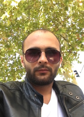 Abdullo, 31, République Française, Le Cannet