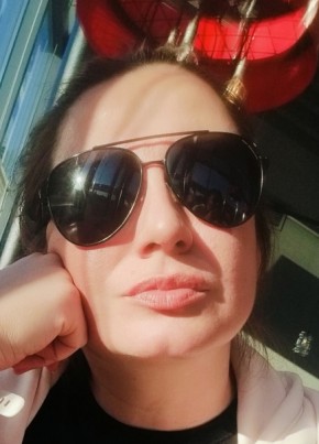 Irina из Москвы 44 года