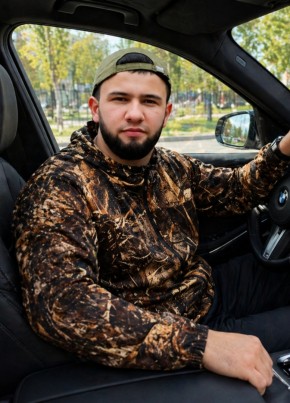 Боря из Москвы 24 года
