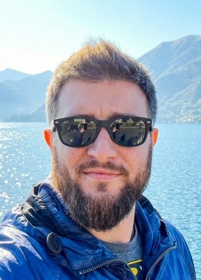 Михаил из Волгограда 36 лет