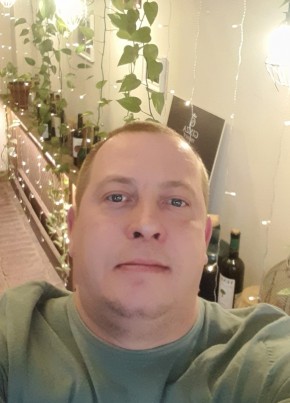 Дмитрий, 41, Россия, Гатчина