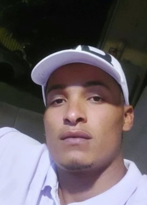 Fernandes из Juazeiro do Norte 24 года