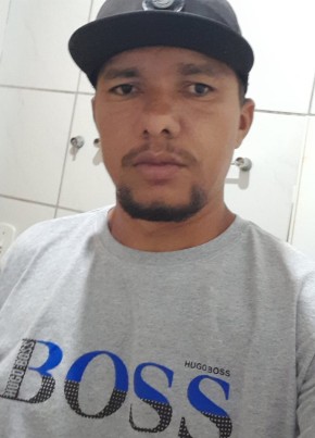 Tatinho Moura, 31, República Federativa do Brasil, Belo Horizonte