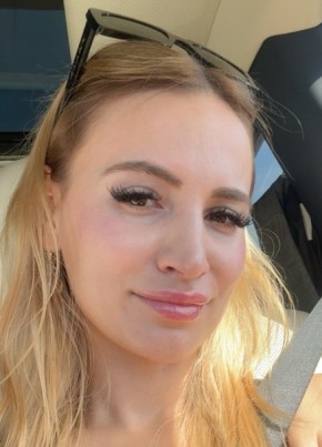 Tina из Wien 28 лет