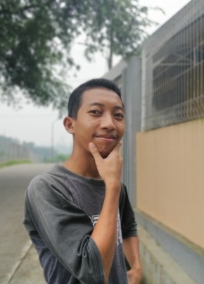 Ahmad, 24, Indonesia, Tangerang Selatan