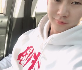 猫猫猫, 33, Zhongxiang