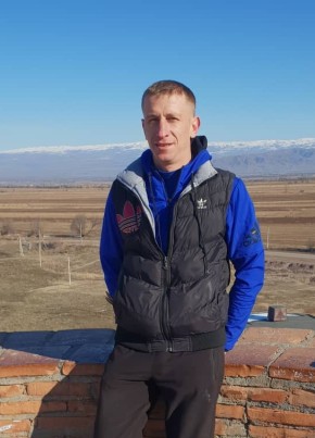 Иван Комаристый, 33, Кыргыз Республикасы, Бишкек