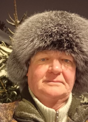 Геннадий из Москвы 66 лет