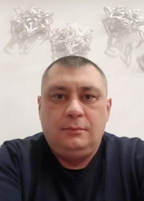 Игорь, 39, Россия, Невинномысск