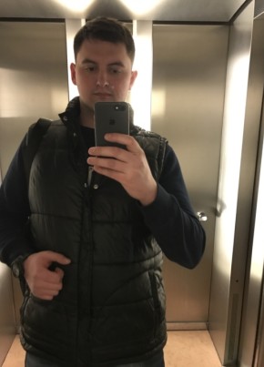 Konstantin, 34, Russia, Moscow