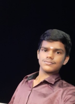 Kaviyan, 19, India, Madurai