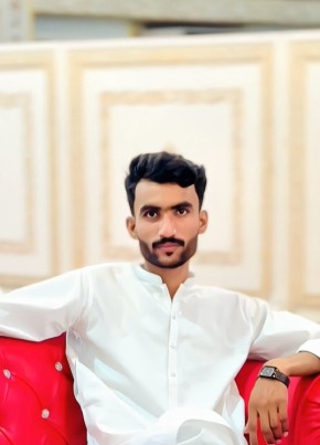 Ehsaan из فیصل آباد 20 лет