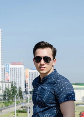 Dima, 40, Belarus, Slonim