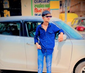 Akash spykar 😎, 21 год, Ahmedabad
